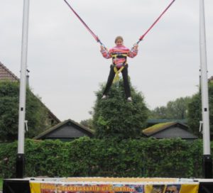 1er Bungee Trampolin